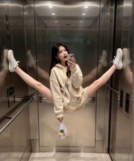 AI生成电梯一字马美女制作教程，条条流量上万，别再在外面被割韭菜了，全流程实操-大兵轻创资源库